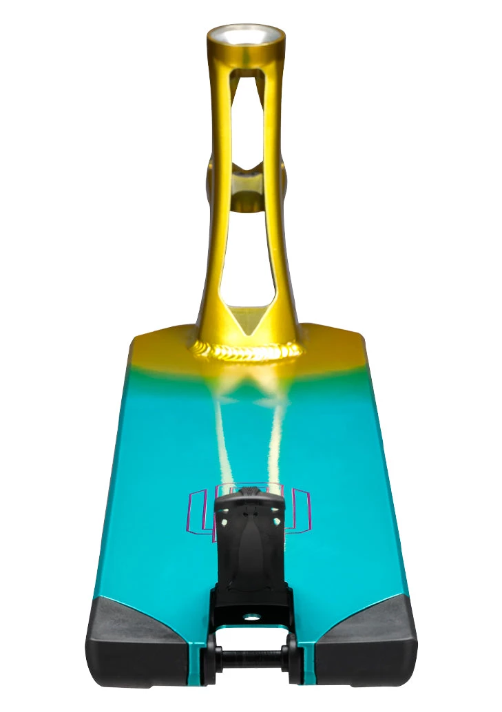 Envy Scooters Envy AOSV5 LTD Raymond Warner Signature Deck 7 Envy Scooters Envy AOSV5 LTD Raymond Warner Signature Deck