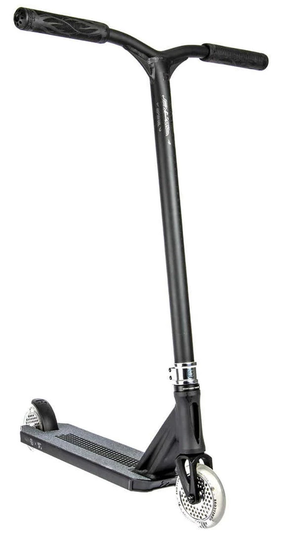 Root Industries Invictus Matty Ceravolo Signature Scooter 3 Root Industries Invictus Matty Ceravolo Signature Scooter