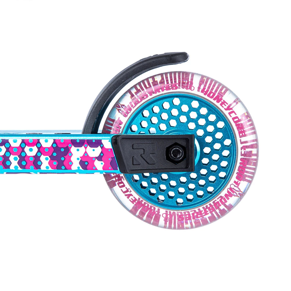 Complete Scooters Root Industries Invictus 2 Complete Scooter 5 Complete Scooters Root Industries Invictus 2 Complete Scooter