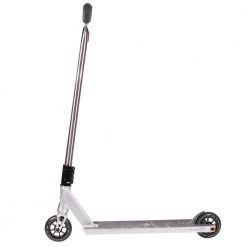North Scooters Complete Scooters North Tomahawk Complete 2021